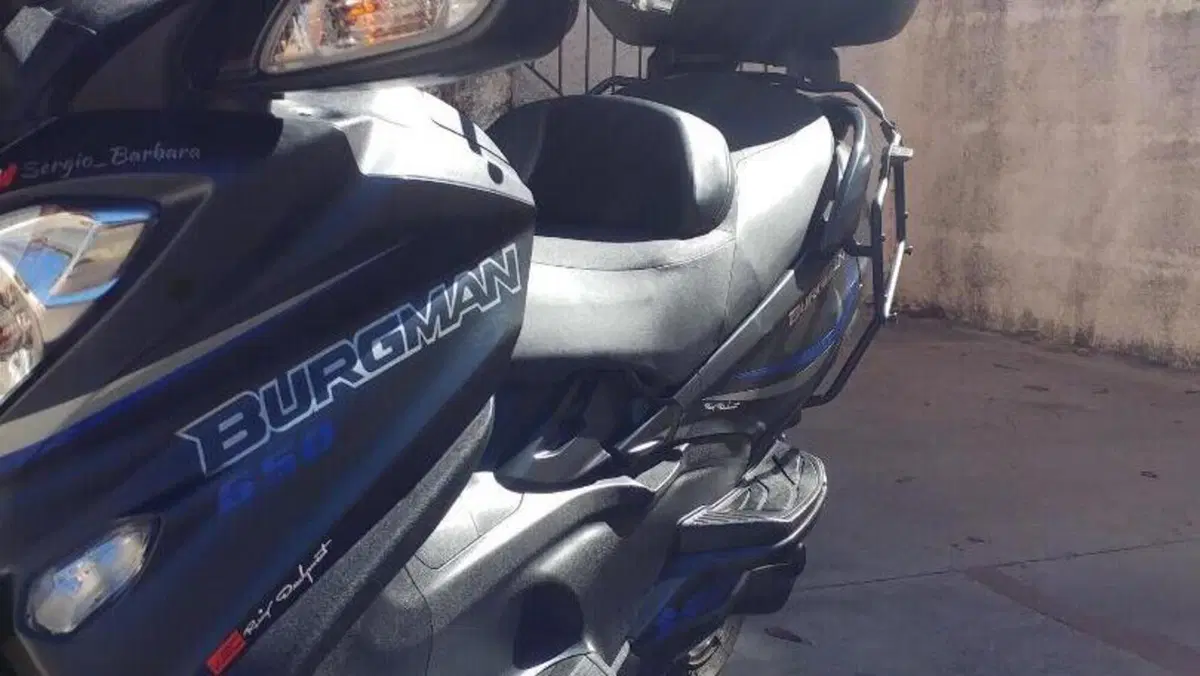 Suzuki Burgman AN 650 Executive ABS (2013 - 17)  (2)