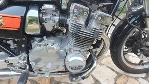 Suzuki   (9)