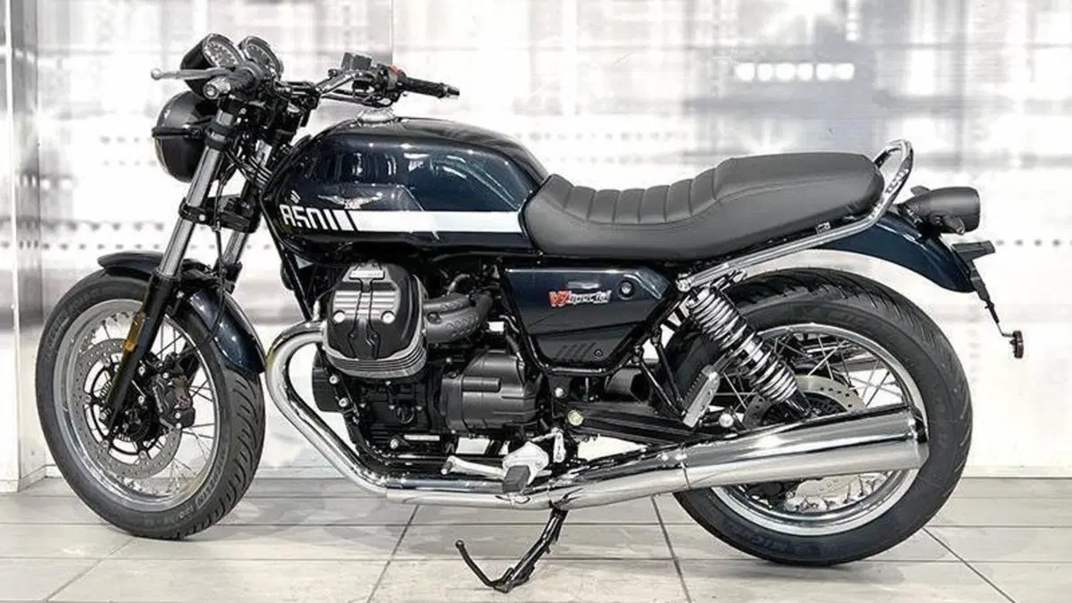 Moto Guzzi V7 Special (2021 - 24)  (2)