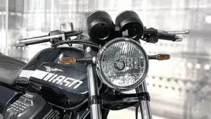 Moto Guzzi V7 Special (2021 - 24)  (3)