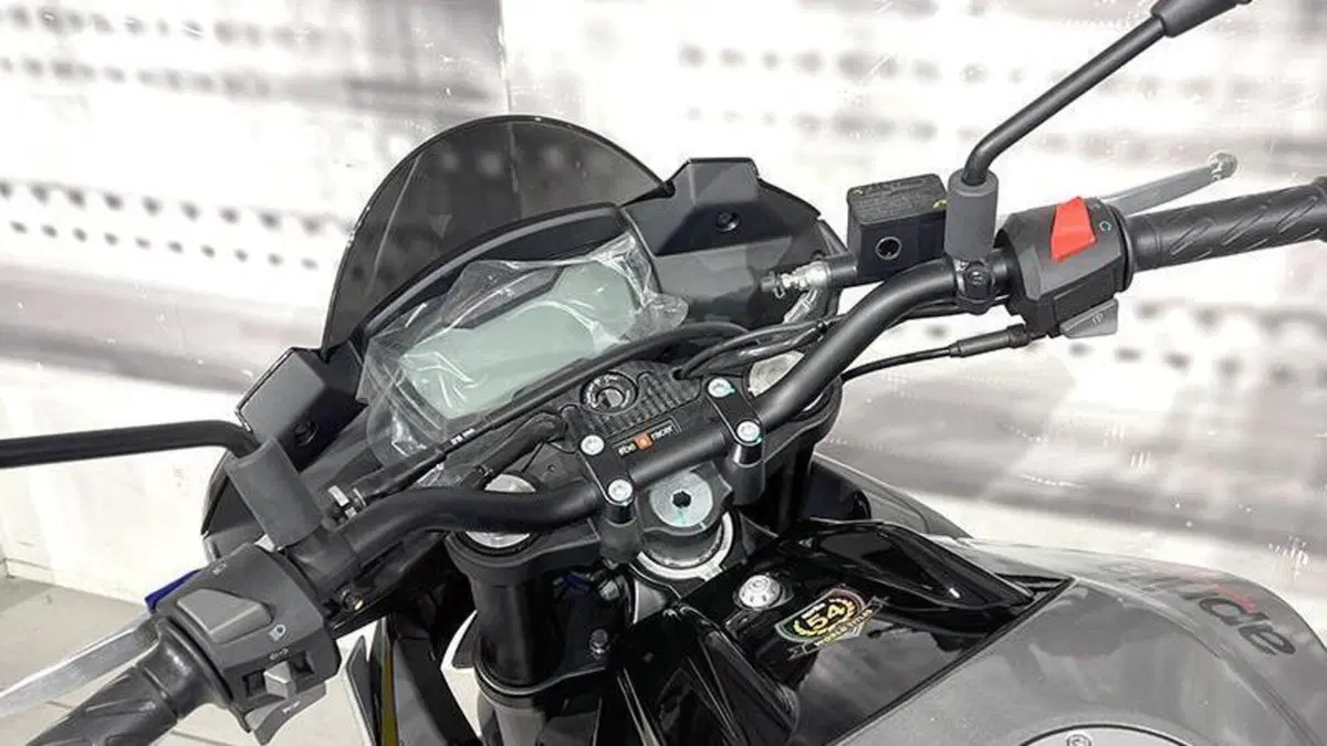 Aprilia Tuono 125 (2021 - 24)  (6)