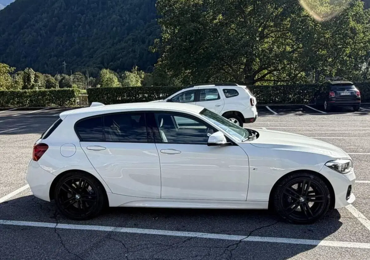 BMW Serie 1 5p. 118d 5p. Msport (5)