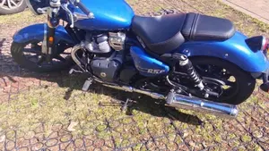 Royal Enfield Super Meteor 650 (2023 - 26) 