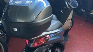 Piaggio Medley 150 ABS (2021 - 25)  (3)