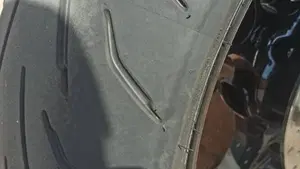 Aprilia Tuono V4 (2021 - 24)  (2)