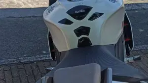 Aprilia Tuono V4 (2021 - 24)  (5)