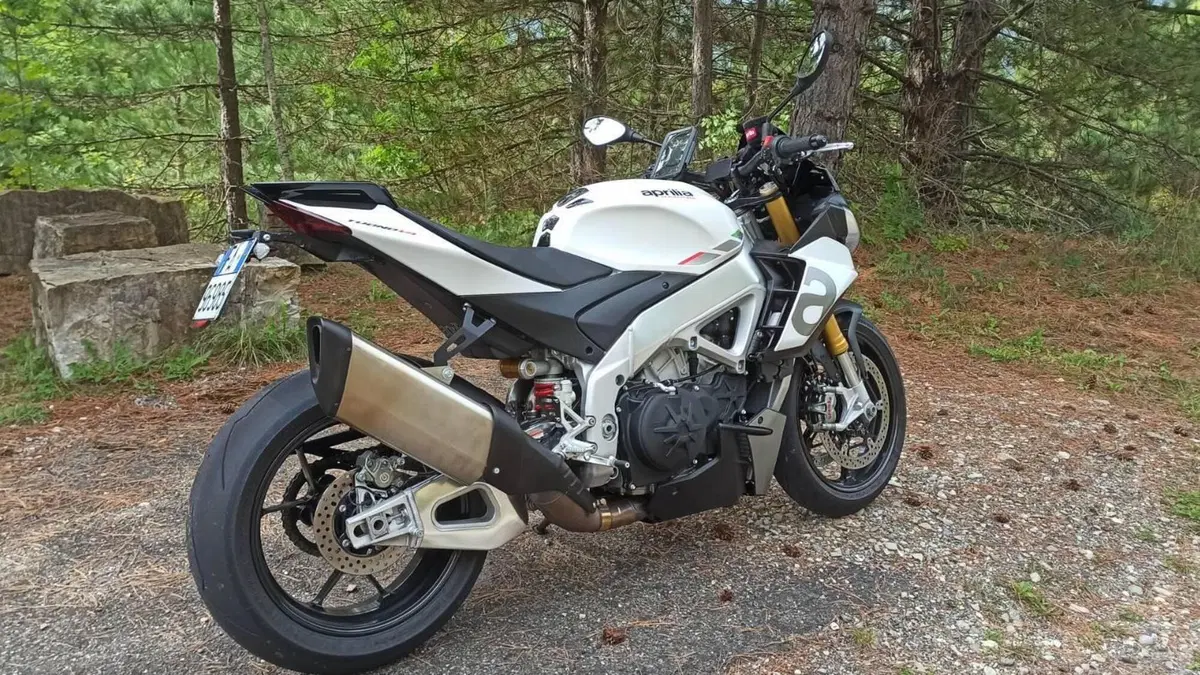 Aprilia Tuono V4 (2021 - 24)  (9)