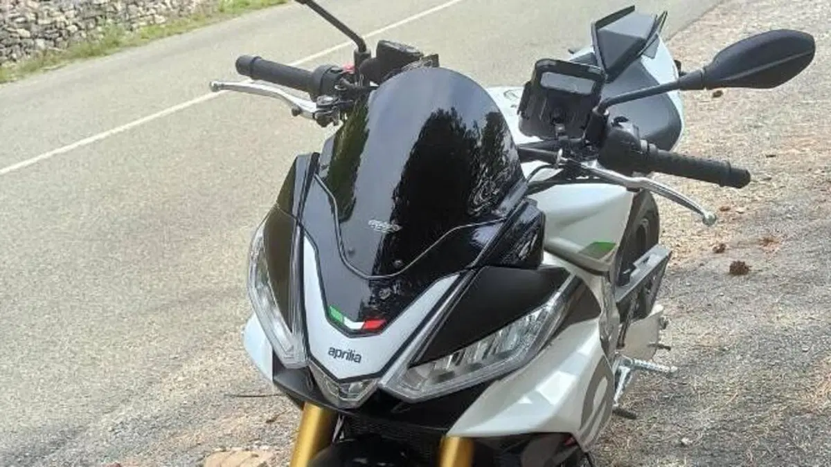 Aprilia Tuono V4 (2021 - 24)  (10)