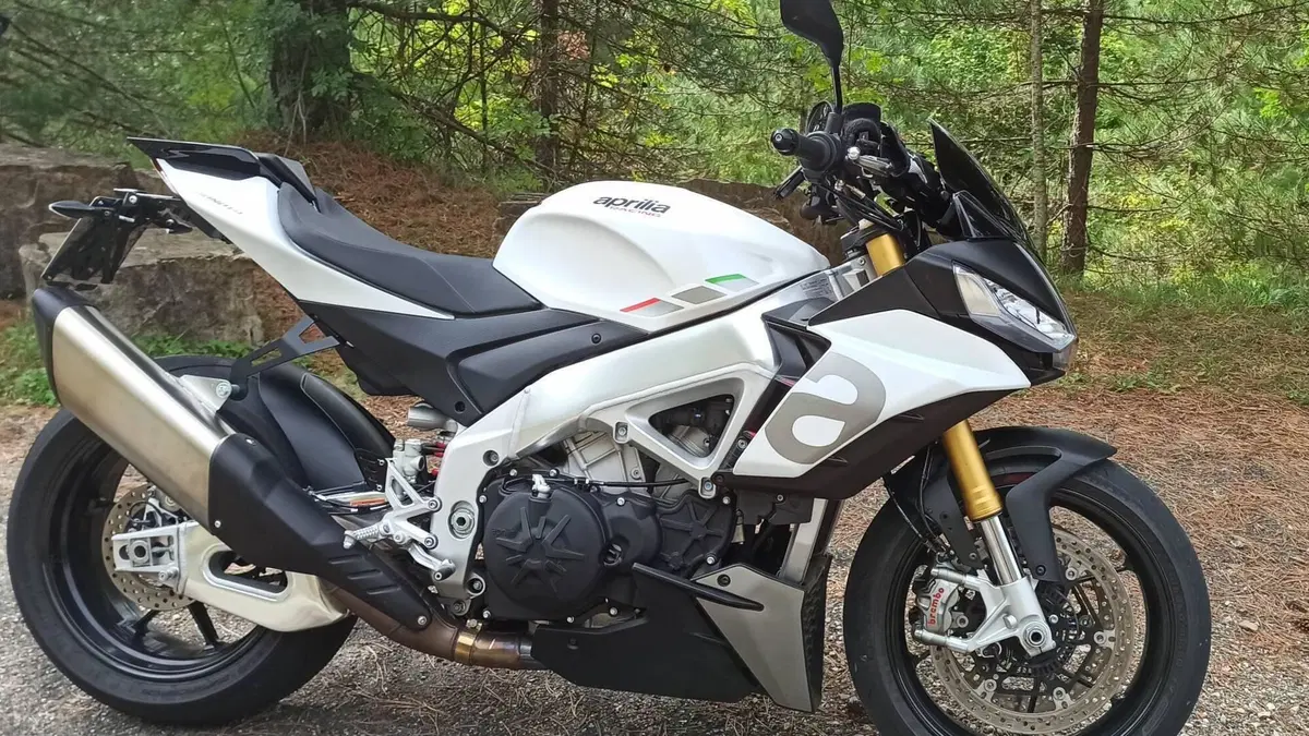 Aprilia Tuono V4 (2021 - 24)  (12)