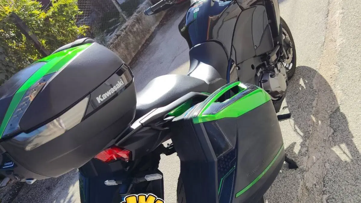 Kawasaki Versys 1000 S Grand Tourer (2022 - 24)  (4)