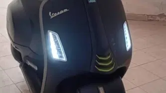 Vespa GTS 300 Super Tech (2023 - 24) usata