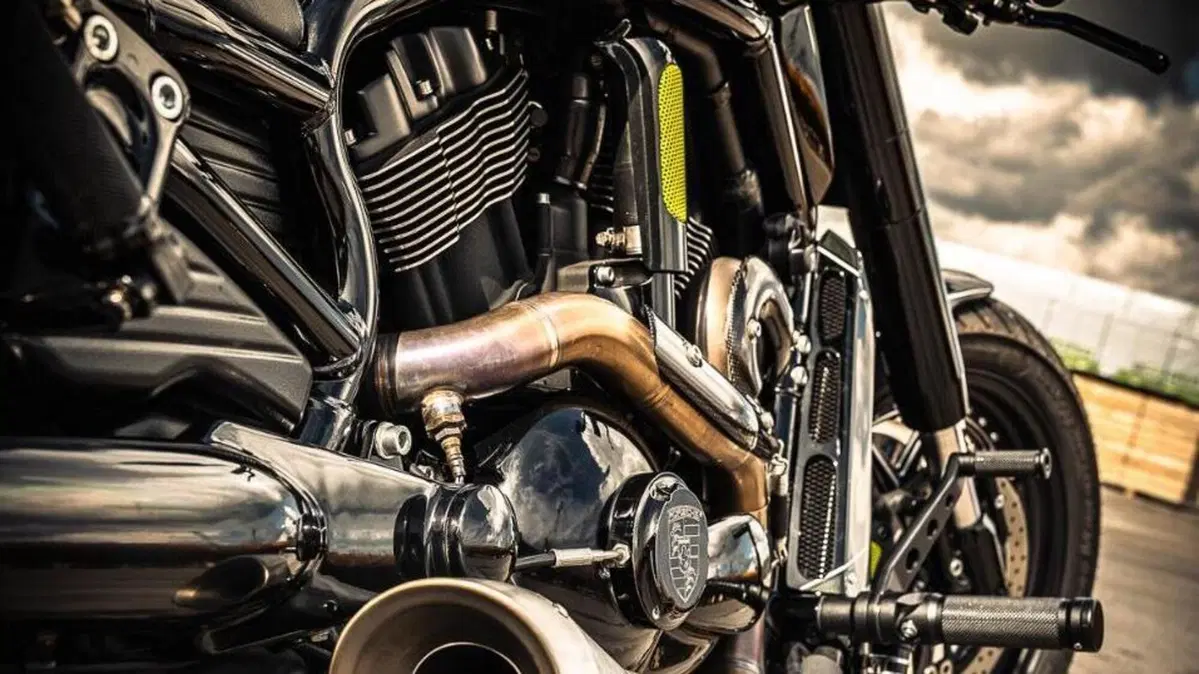 Harley-Davidson 1250 V-Rod Muscle (2009 - 17) - VRSCF  (5)