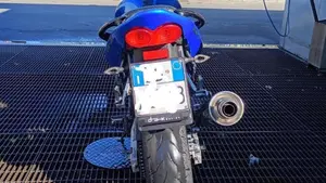 Kawasaki ZR-7 (2001 - 04)  (3)