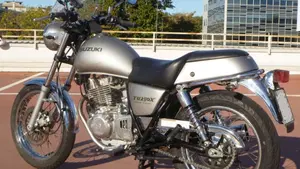 Suzuki TU 250 XX Super Classic (1996 - 00)  (3)