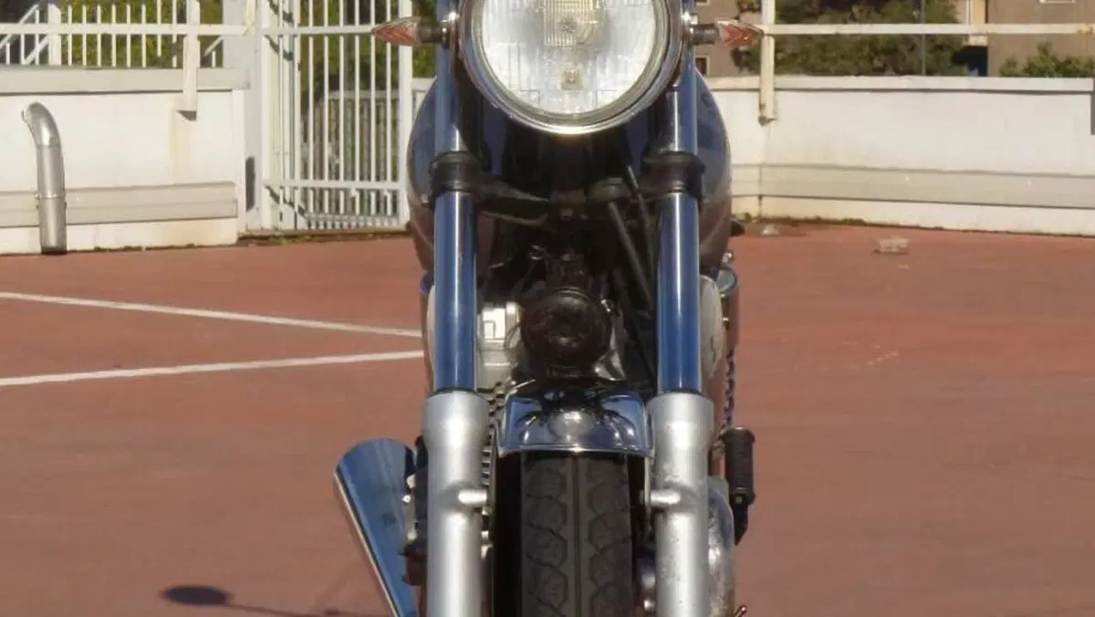 Suzuki TU 250 XX Super Classic (1996 - 00)  (4)