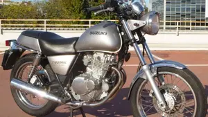 Suzuki TU 250 XX Super Classic (1996 - 00)  (8)