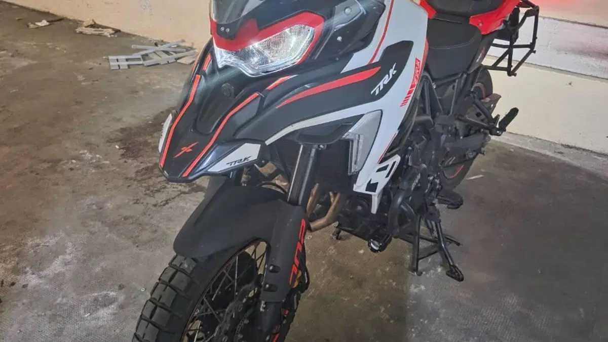 Benelli TRK 702X Dune Sea (2024 - 25)  (2)