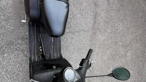 Vespa   (2)