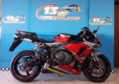 Honda CBR 1000 RR Fireblade (2006 - 07) - Annuncio 10143947