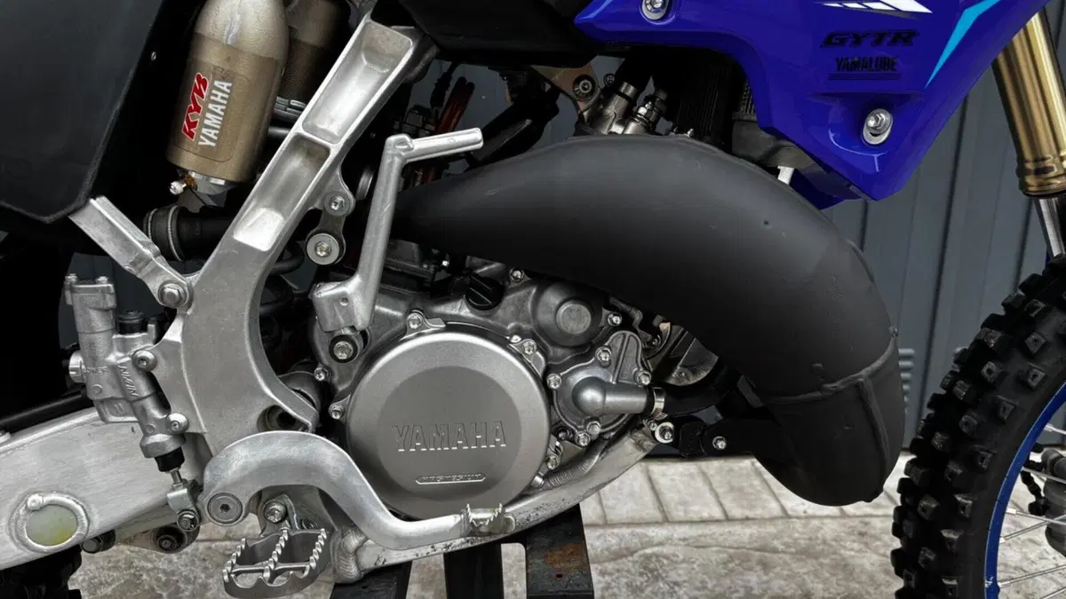 Yamaha YZ 125 (2026)  (2)