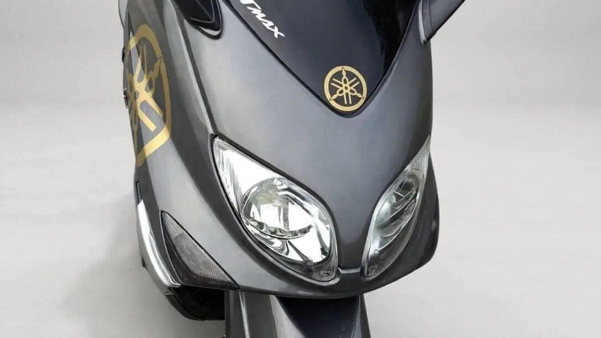 Yamaha T-Max 500 (2004 - 07)  (2)