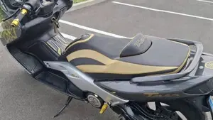 Yamaha T-Max 500 (2004 - 07)  (5)