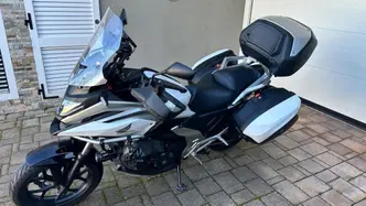 Honda NC 750 X DCT Travel (2021 - 24) usata