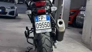 Suzuki V-Strom 650 ABS (2017 - 20)  (2)