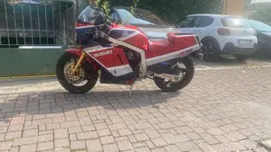 Suzuki   (9)