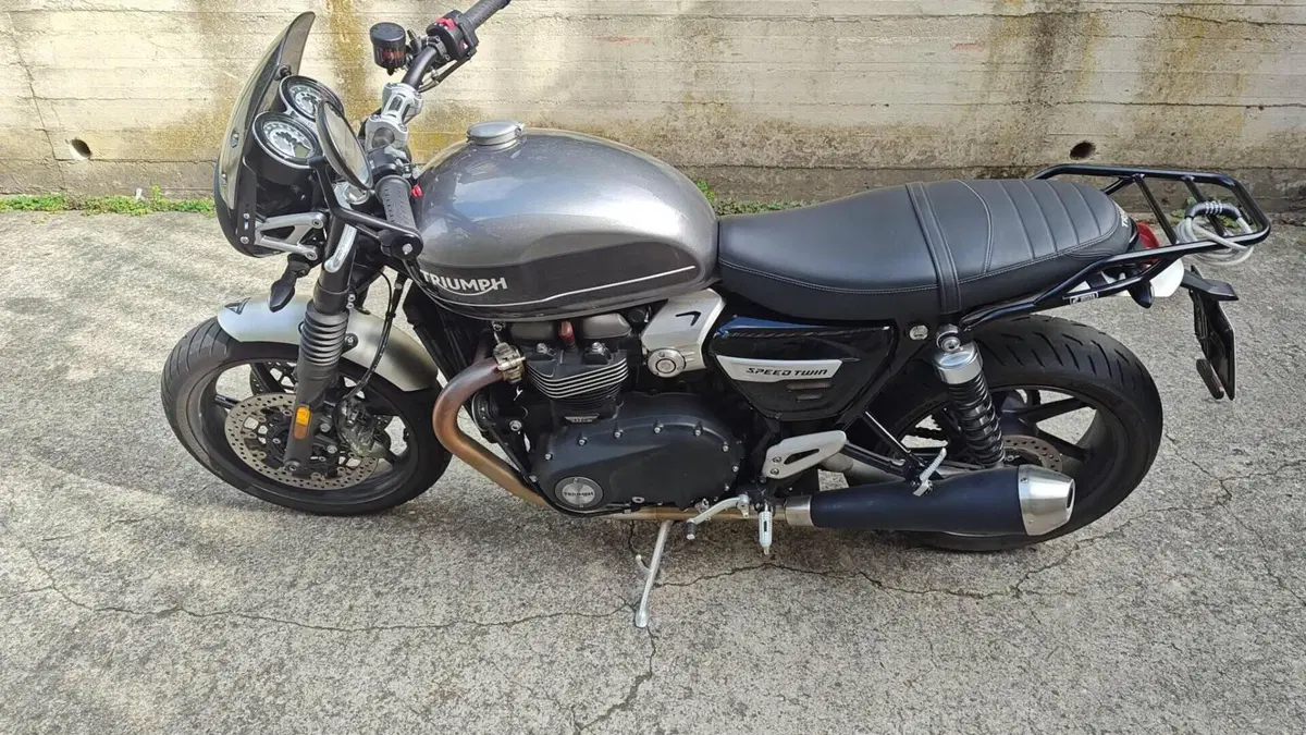 Triumph Speed Twin 1200 (2021 - 24) 