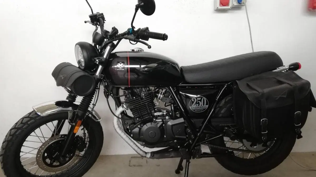 Brixton Motorcycles Cromwell 250 (2021 - 25) 
