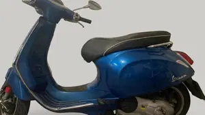 Vespa Sprint 125 3V ABS (2016)  (2)