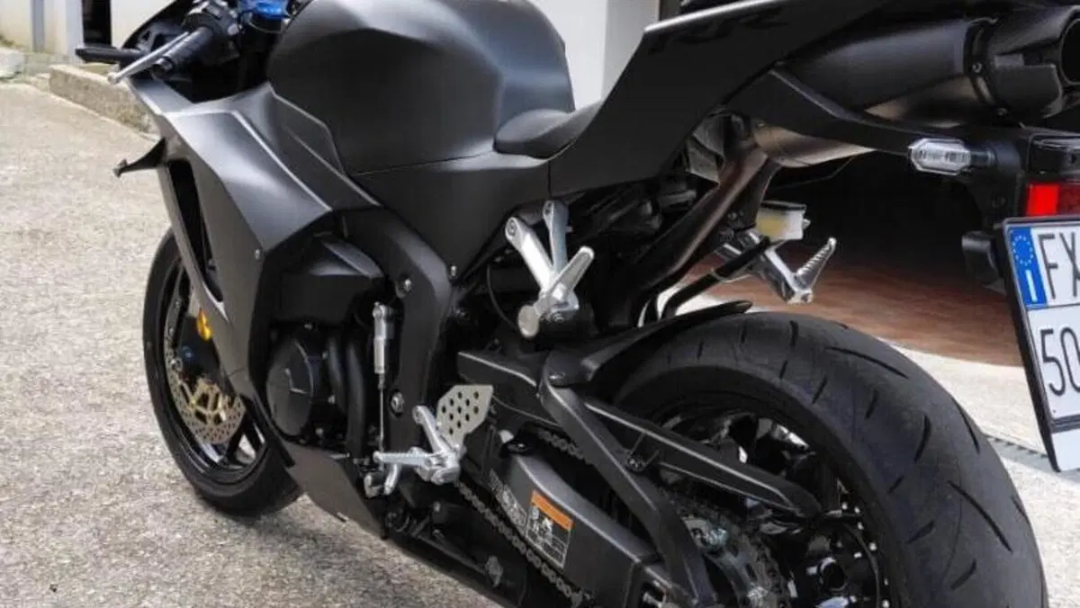 Honda CBR 600 RR (2024 - 26)  (5)
