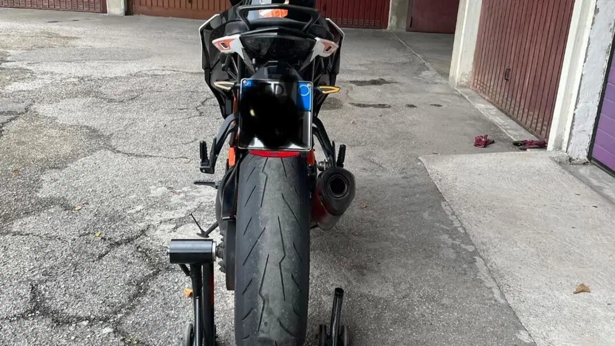 KTM 1290 Super Duke GT (2019 - 20)  (5)