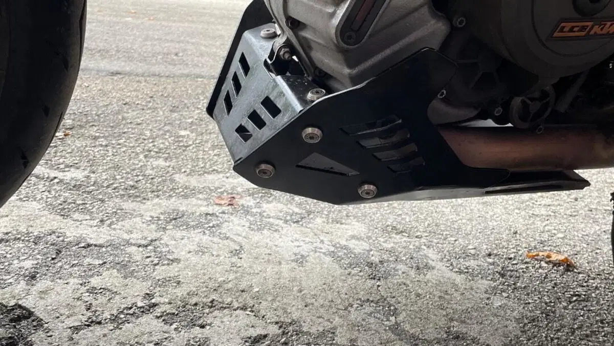 KTM 1290 Super Duke GT (2019 - 20)  (11)