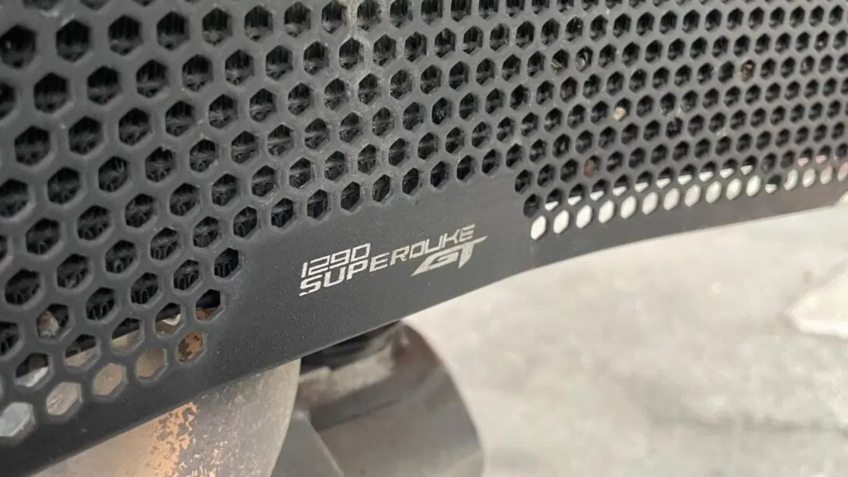 KTM 1290 Super Duke GT (2019 - 20)  (16)