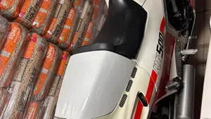 Suzuki   (18)