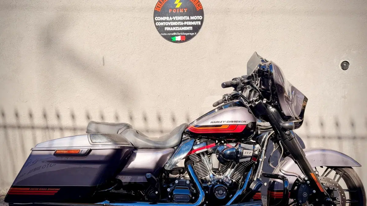Harley-Davidson 117 Street Glide (2018 - 20) - FLHXSE 