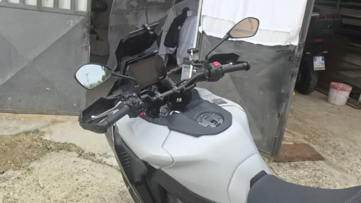 Yamaha Tracer 9 GT (2025 - 26)  (4)