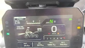 Yamaha Tracer 9 GT (2025 - 26)  (12)