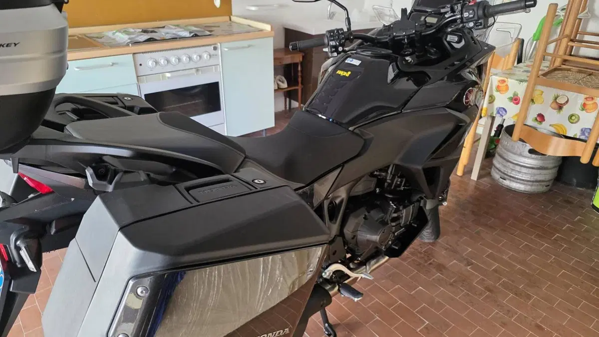 Honda NT 1100 DCT (2022 - 24)  (3)