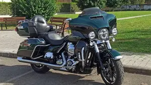 Harley-Davidson 1690 Electra Glide Ultra Limited (2016) - FLHTK 