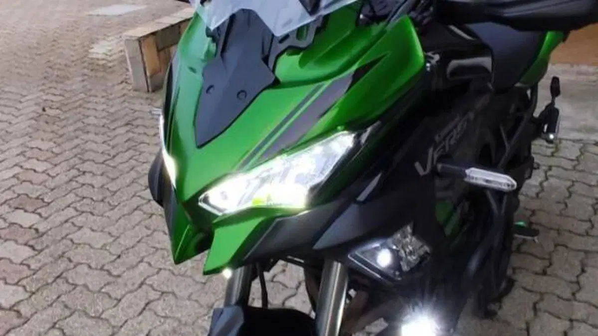 Kawasaki Versys 1000 Grand Tourer SE (2019 - 20)  (4)
