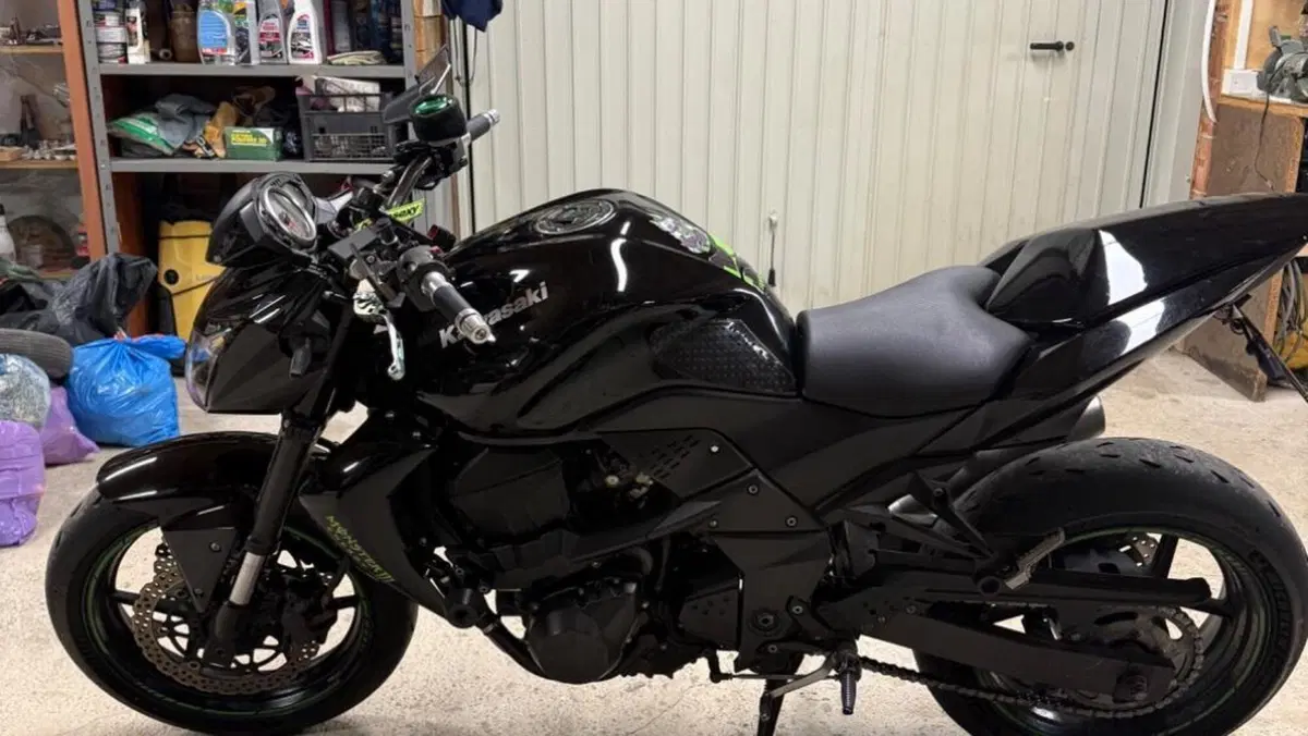 Kawasaki Z 750 (2007 - 14)  (5)
