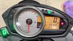 Kawasaki Z 750 (2007 - 14)  (6)