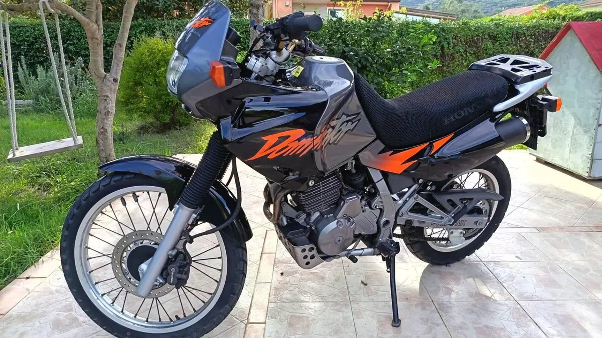 Honda   (6)