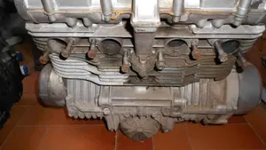 Suzuki GS 550 E (1980 - 97)  (2)