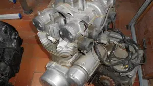 Suzuki GS 550 E (1980 - 97)  (6)
