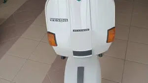 Piaggio   (12)