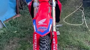 Honda CRF 450R (2026)  (5)